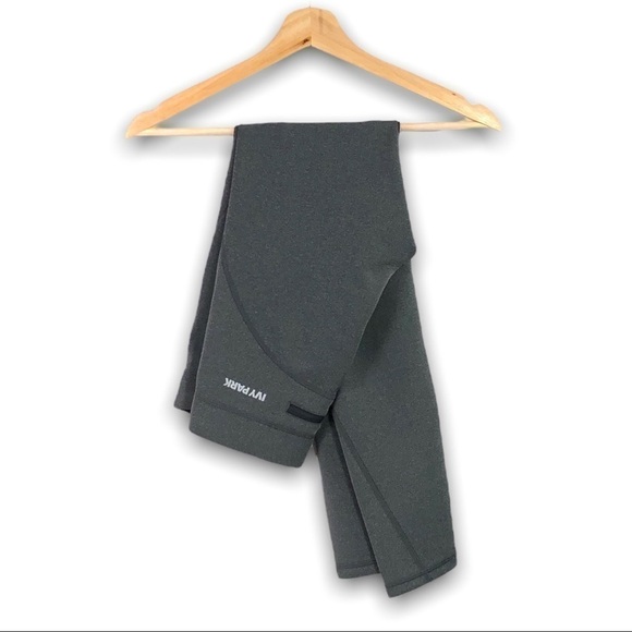 IVY PARK - Grey Sculptured Leggings - Small - Picture 1 of 7